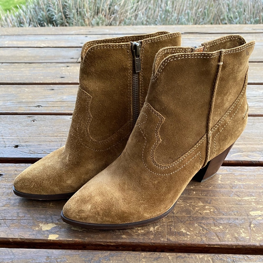 Frye brown suede short heeled booties zip up
